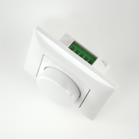 RESTPOSTEN! LED Phasenan-/-abschnitt TRIAC Drehdimmer Wanddimmer 40-220VAC, RF 2.4GHz
